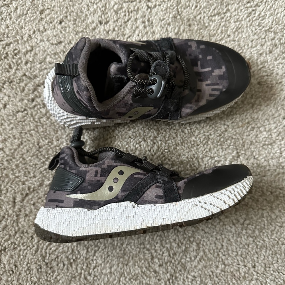 Saucony Toddler Boys Shoes size 11